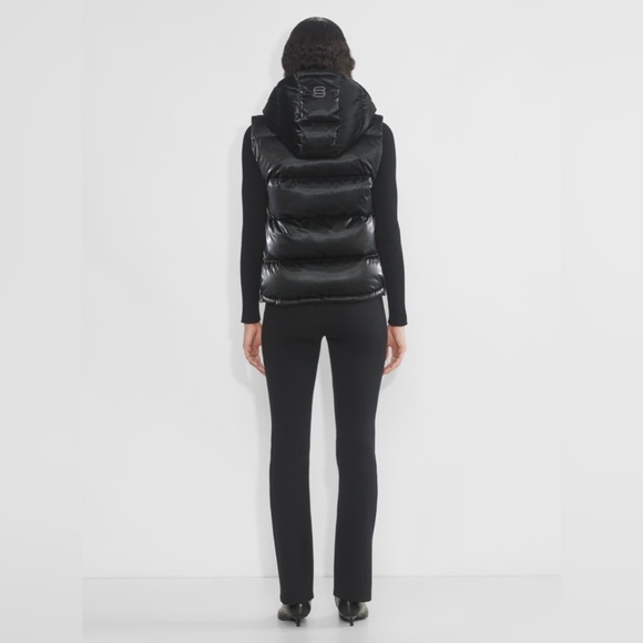 ARITZIA The Super Puff Vest Liquid Shine S Small NWT New - Picture 4 of 10